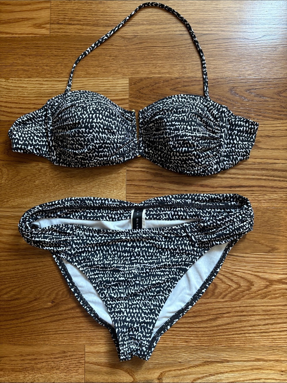 La Blanca Black White Pattern Bandeau Bikini halter removbl strap gold hardware